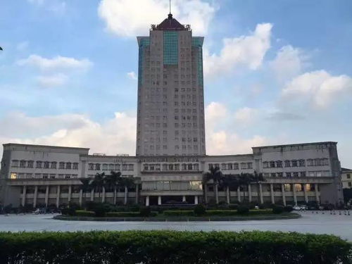 英德海螺酒店喜獲食品安全雙項(xiàng)榮譽(yù) 彰顯餐飲服務(wù)卓越標(biāo)準(zhǔn)